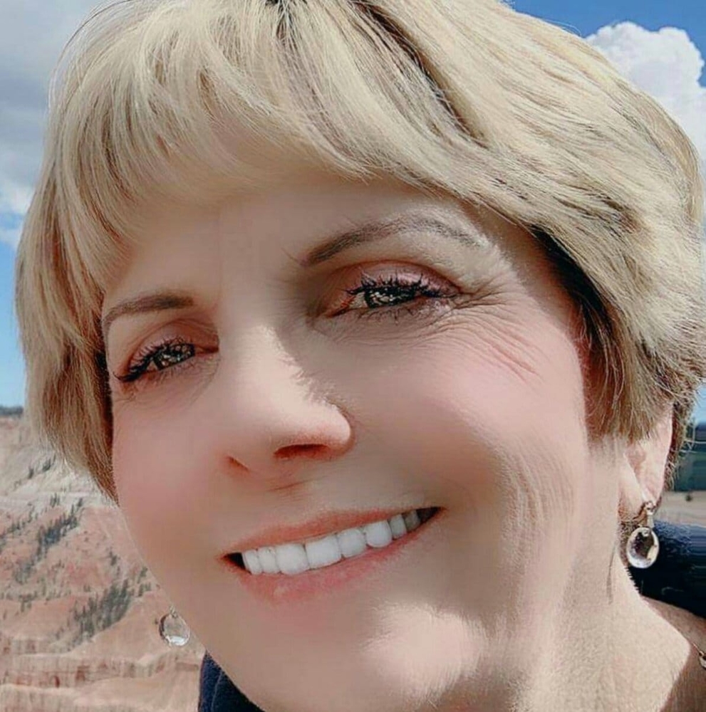 Meet your Posher, Deborah